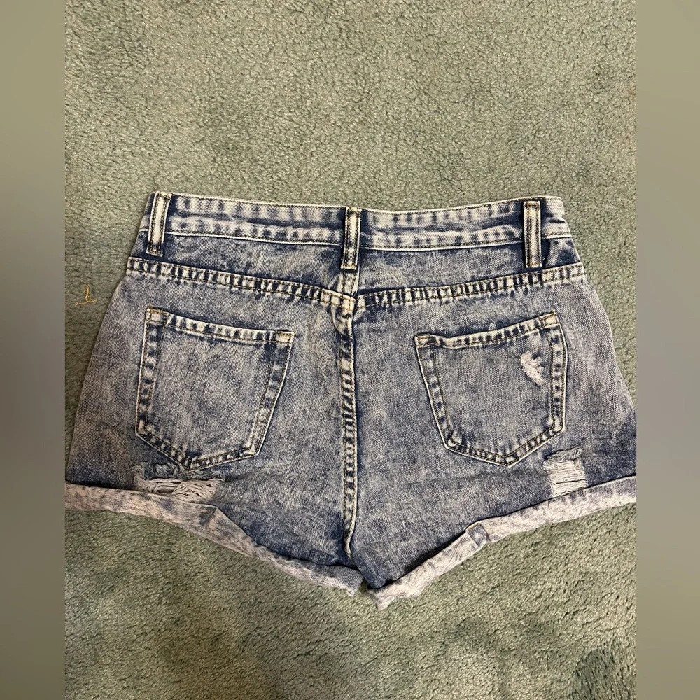 Shein Denim Shorts - Picture 3 of 4
